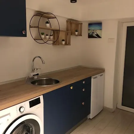 Centre One Apartment