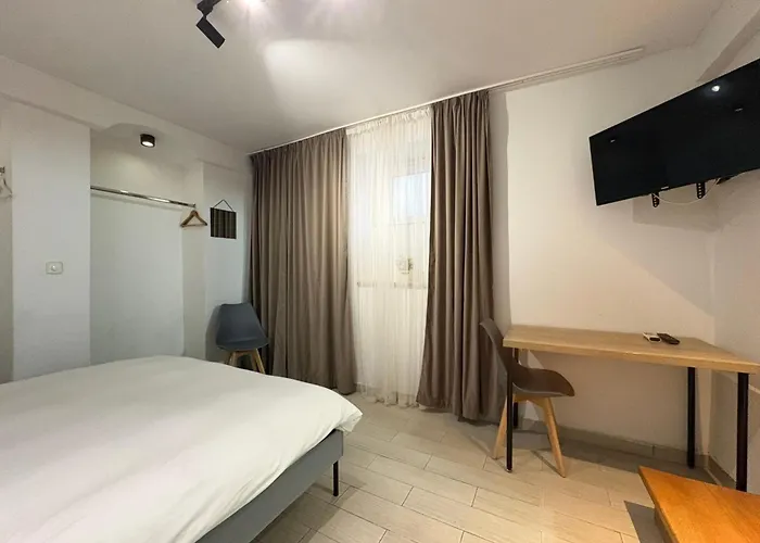 Centre One Apartment