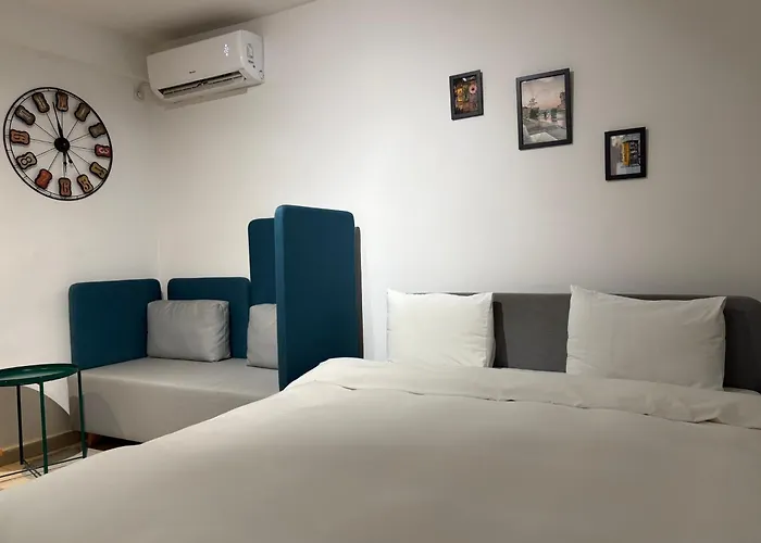 Apartment Centre One *