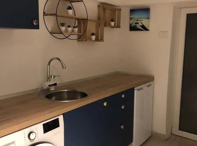 Centre One Apartment